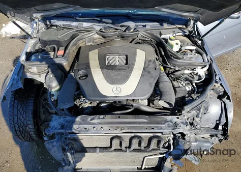 2011 Mercedes-Benz C 300 из США, поврежденный, VIN WDDGF5EB1BR178461